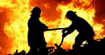 3canstockphoto1971477-702x336